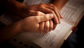 praying hands, goa spiritual tourism, wellness tourism in goa